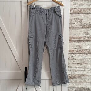 NWT - 2000s vintage - American Eagle Women’s Super Low-Rise Cargo Pants